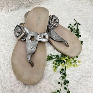 MICHAEL KORS‎ women's Silver Leather Buckle Slide Flip-Flops Sandals size 7M